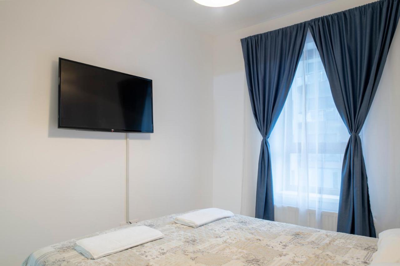 Gvitown Central Apartment بوخارست المظهر الخارجي الصورة